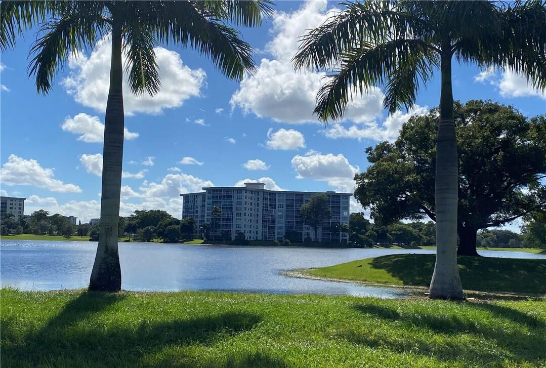Property Photo: 3051 N Course Drive 104 FL 33069