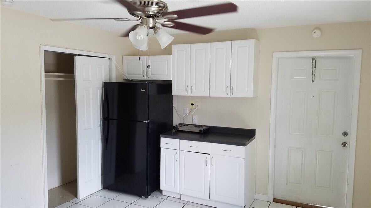 Property Photo: 1721 NE 9th Street 2 FL 33304
