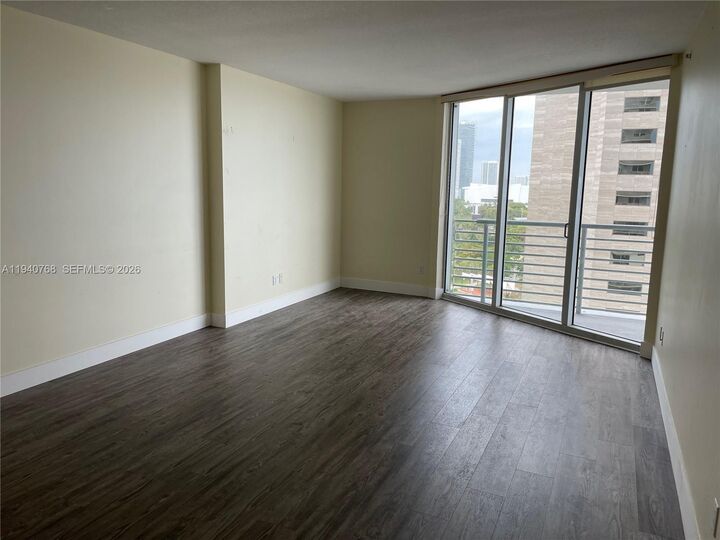 Property Photo: 335 S Biscayne Blvd 1602 FL 33131