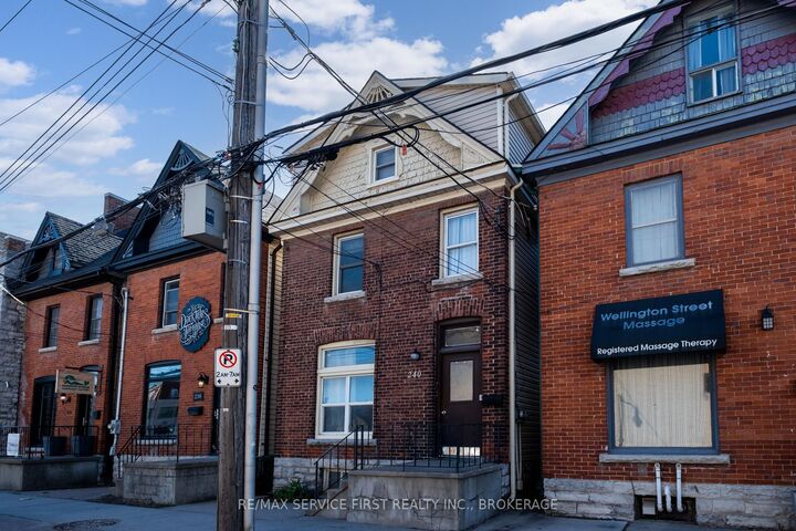 240 Wellington Street — photo 1