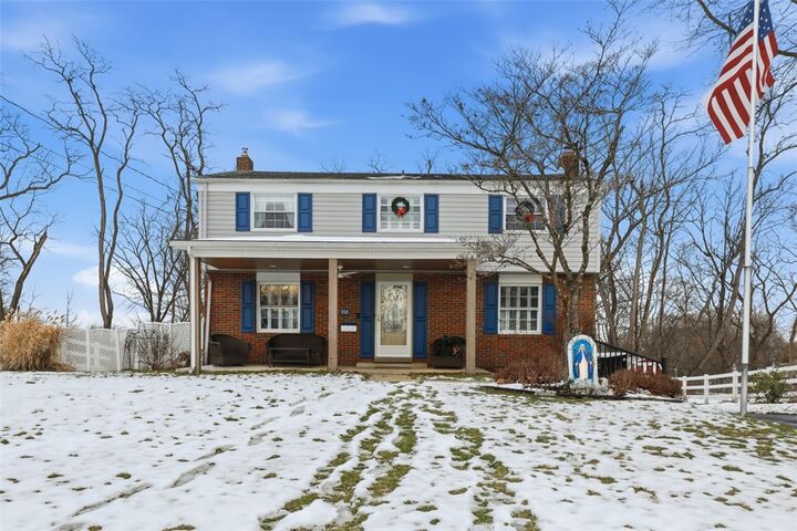 Property Photo:  650 Galway Dr  PA 15102 