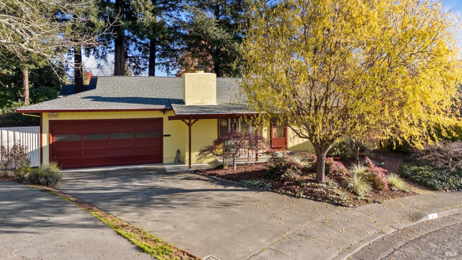 Property Photo:  6 Oakhurst Place  CA 95409 