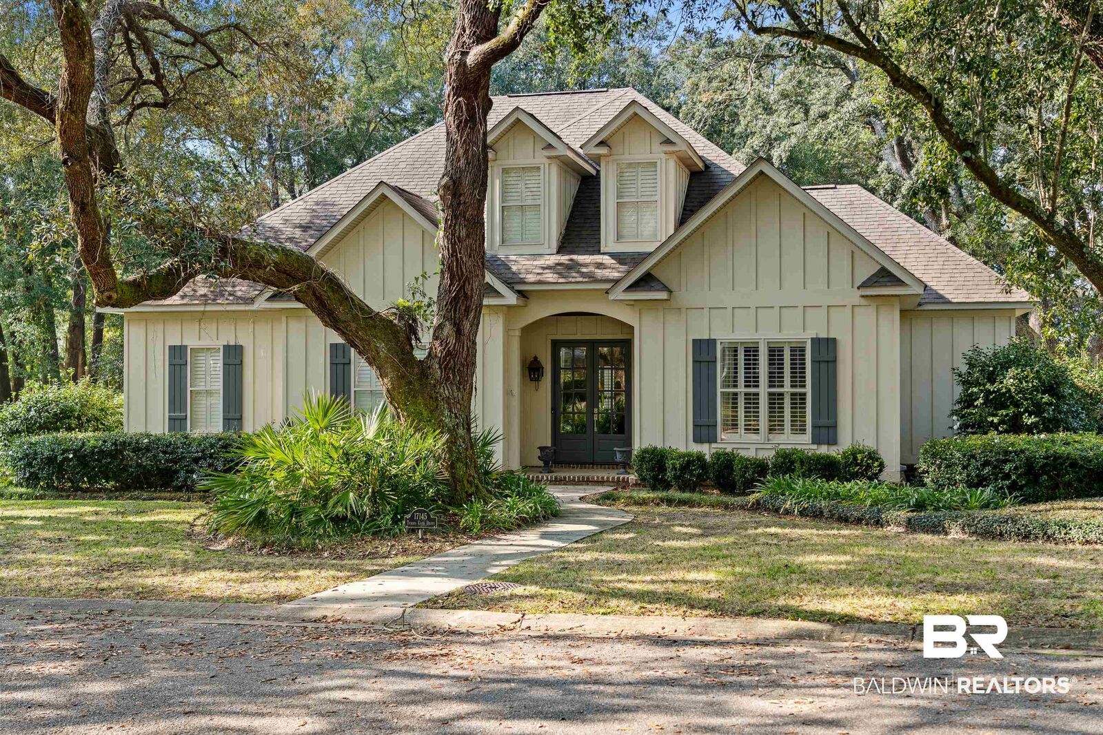Property Photo: 17145 Tennis Club Drive 11 AL 36532