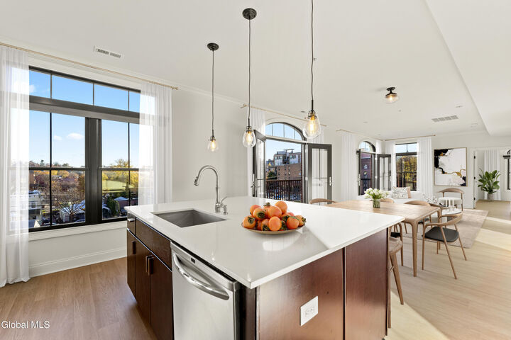 Property Photo:  30 Lake Avenue Ph 404  NY 12866 