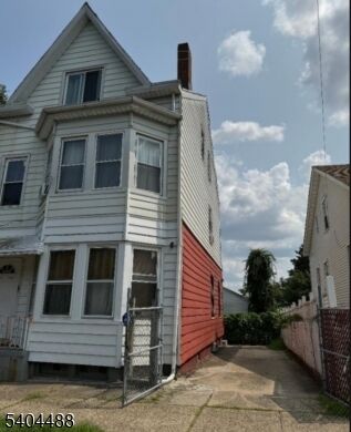 Property Photo:  78 N 5th St  NJ 07524 