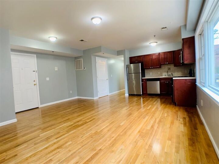 Property Photo:  2700 Summit Ave 202  NJ 07087 