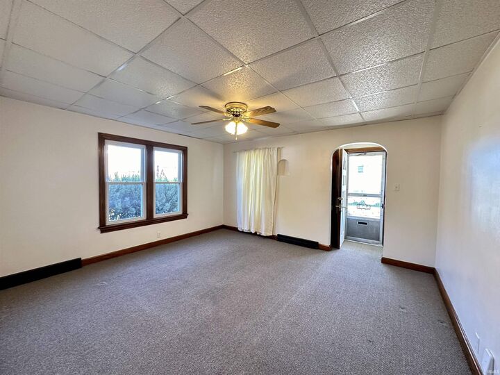 Property Photo:  923 Jackson Street  IN 47546 