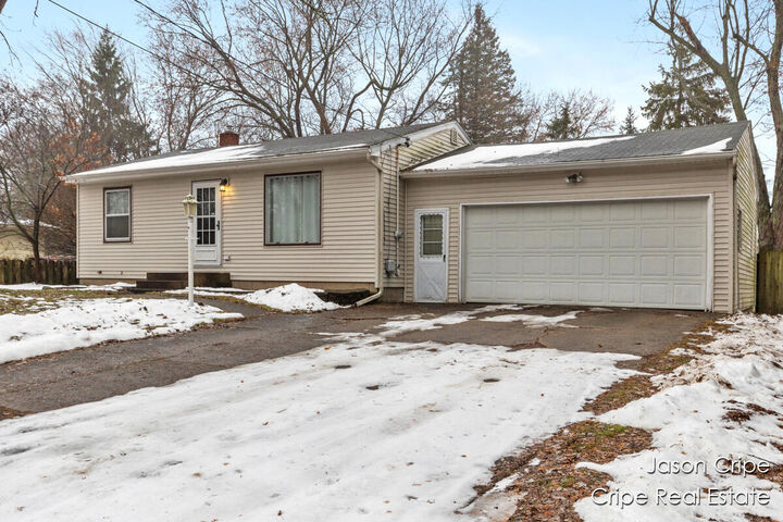 Property Photo: 1365 Lancaster Avenue NW MI 49504