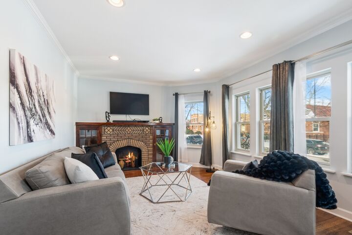 Property Photo:  8040 S Harvard Avenue  IL 60620 