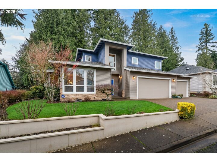 Property Photo:  2625 SW 75th Ter  OR 97225 