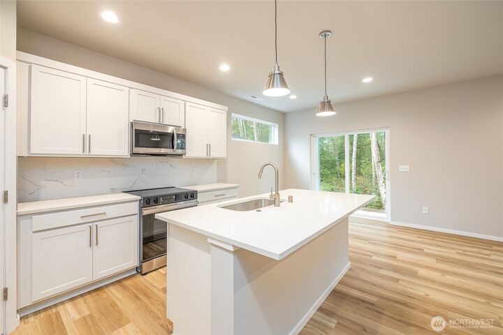 Property Photo:  519  Shore Pine Court  WA 98230 