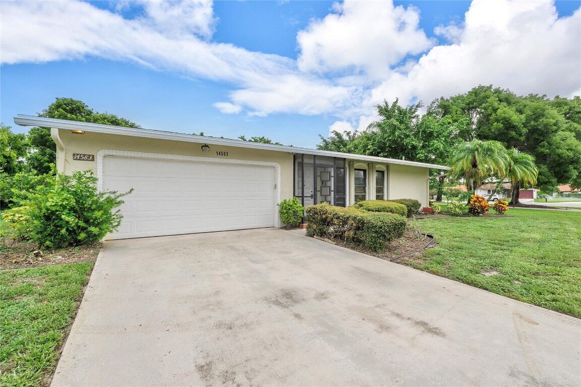 Property Photo:  14583 Sunny Waters Lane  FL 33484 