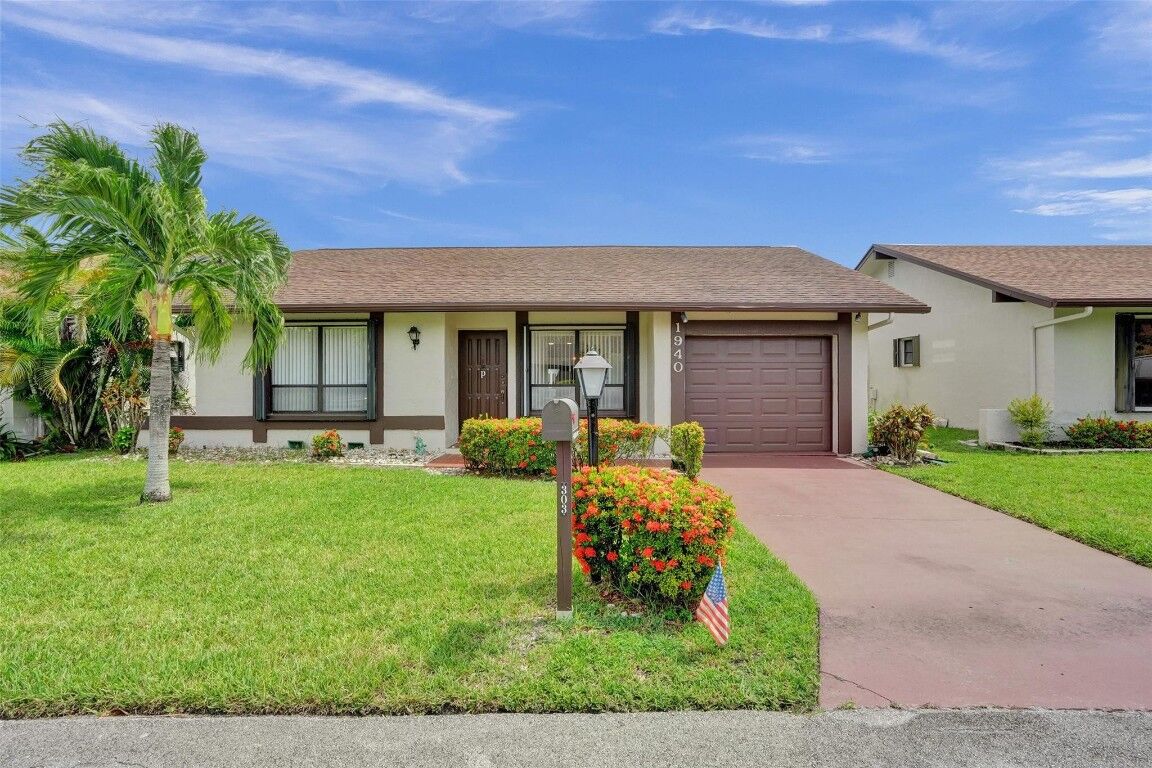 Property Photo:  1940 SW 15th Place  FL 33442 