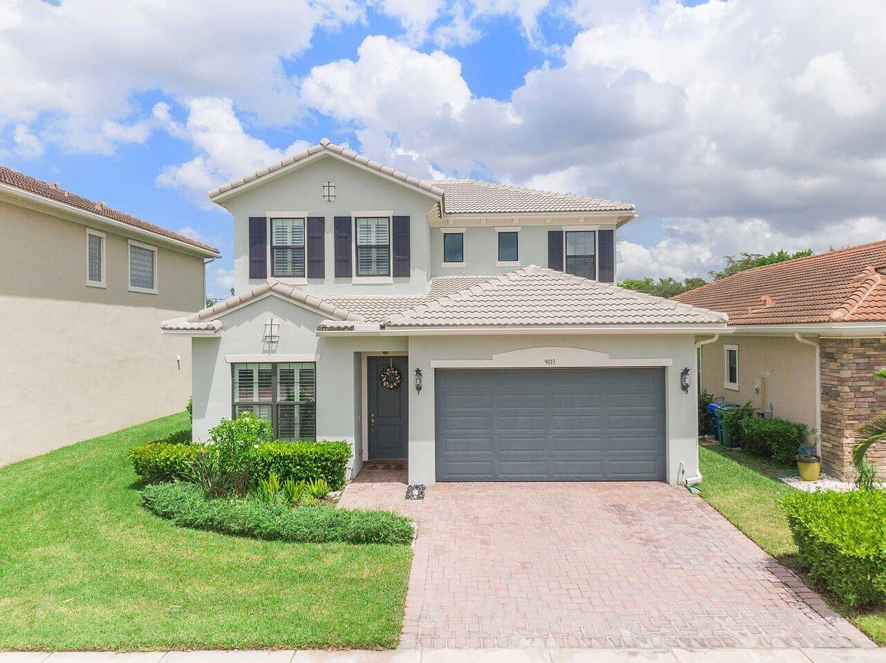 Property Photo:  9013 NW 39th Street  FL 33065 