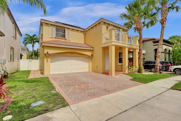 Property Photo: 5373 SW 155th Way FL 33027