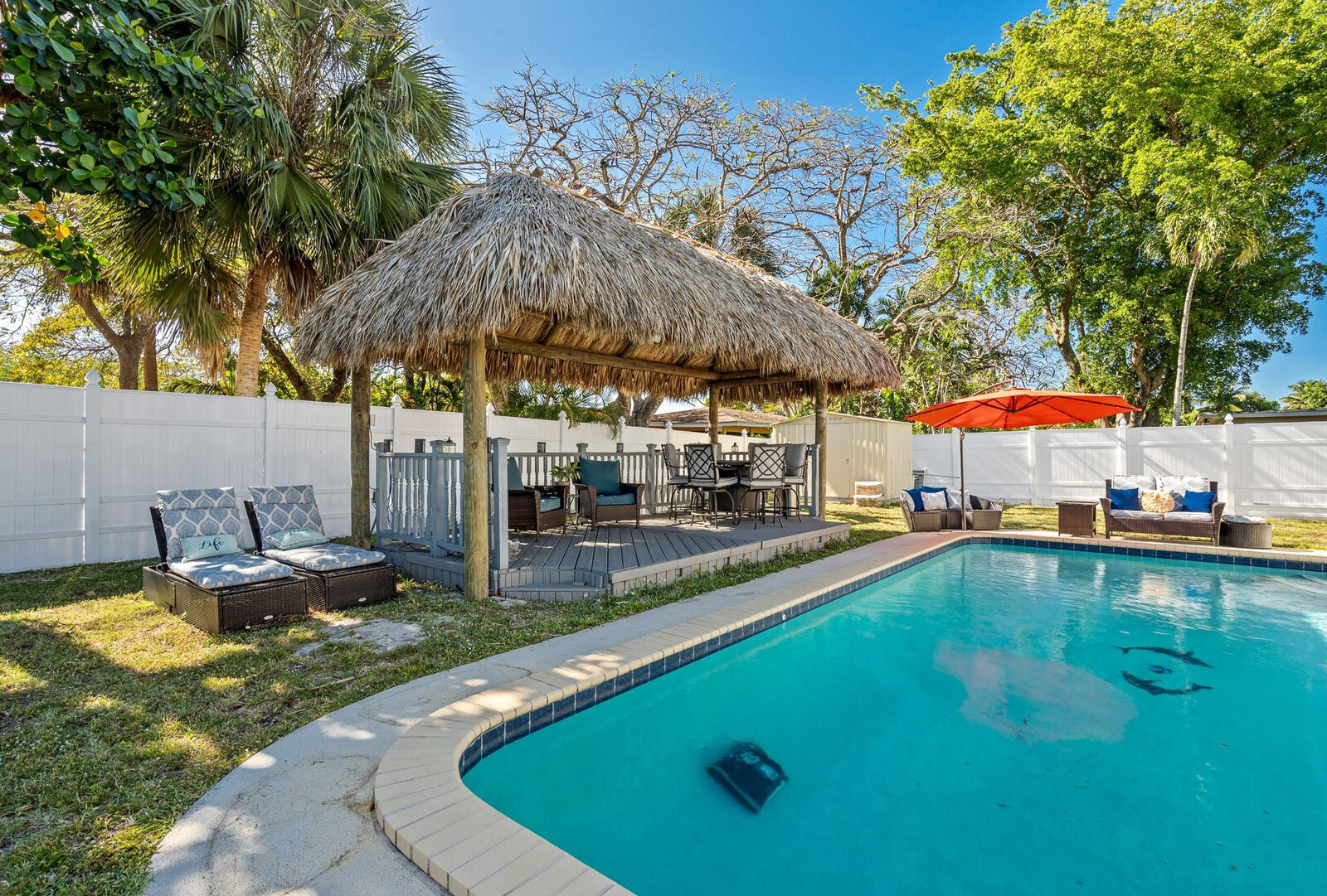 Property Photo: 17 NW 45th Avenue FL 33317