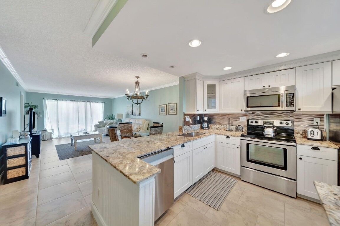 Property Photo: 1541 S Ocean Boulevard 310 FL 33062