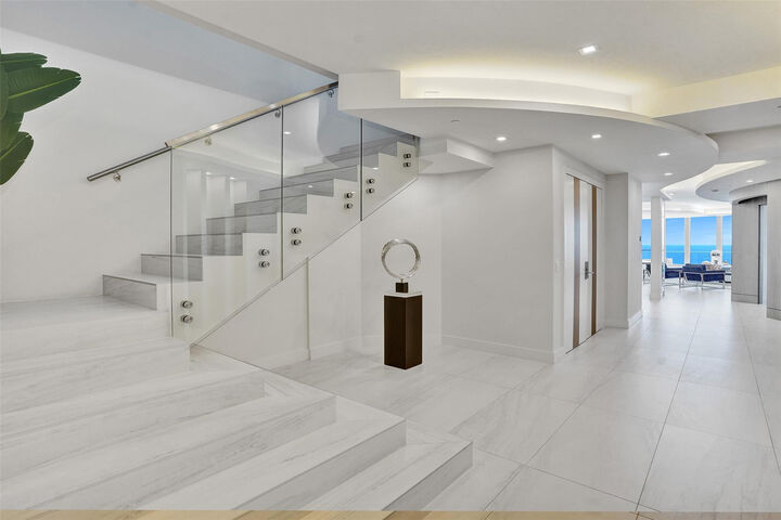 Property Photo:  701 N Fort Lauderdale Beach Boulevard Ph1801  FL 33304 