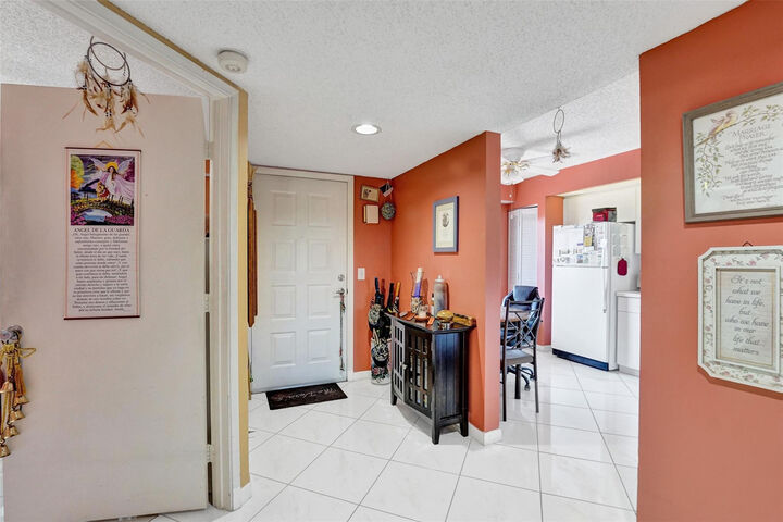 Property Photo: 901 SW 138th Avenue 403C FL 33027