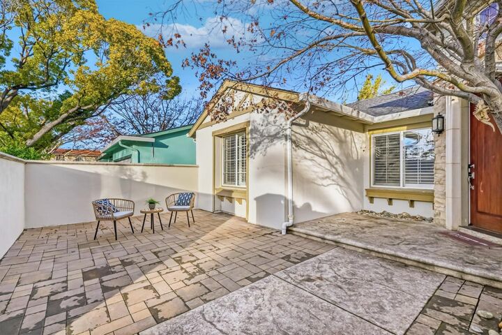 Property Photo:  430 Juniper Court  CA 94086 