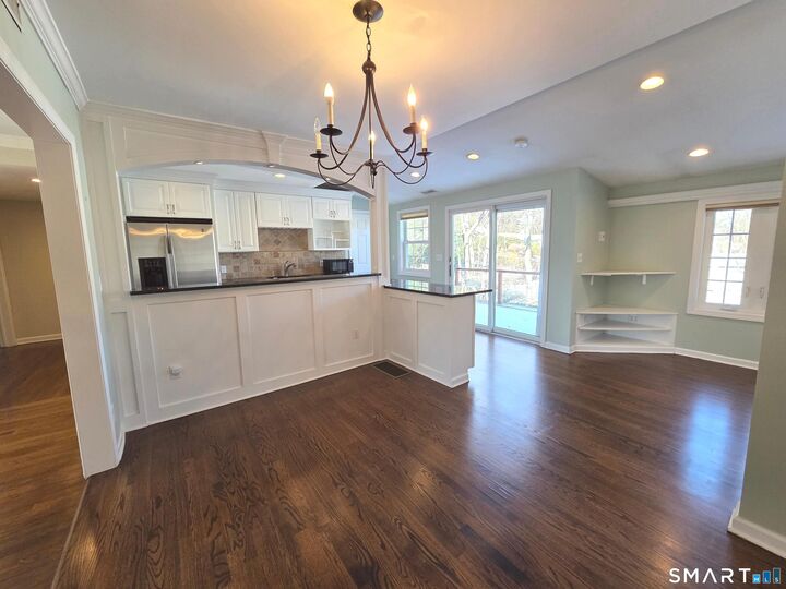 Property Photo:  51 Glendale Road  CT 06906 