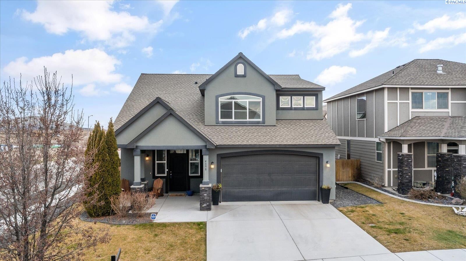 Property Photo: 4898 Barbera St. WA 99352