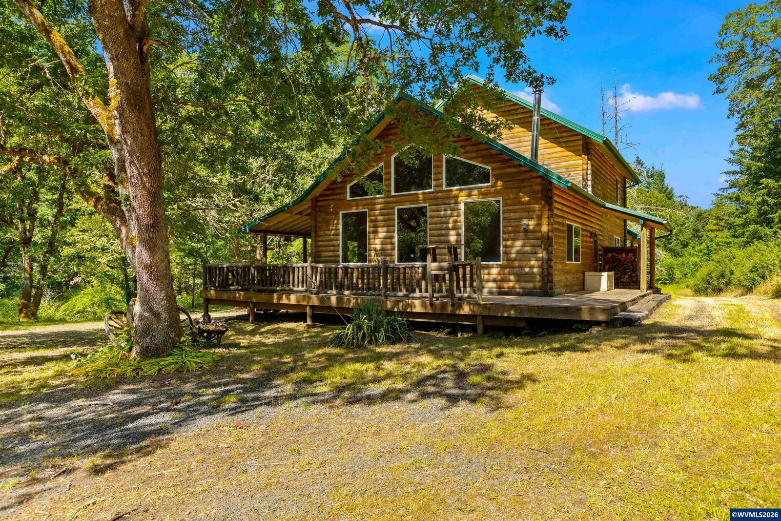 Property Photo:  1470 East Willis Creek Rd  OR 97496 