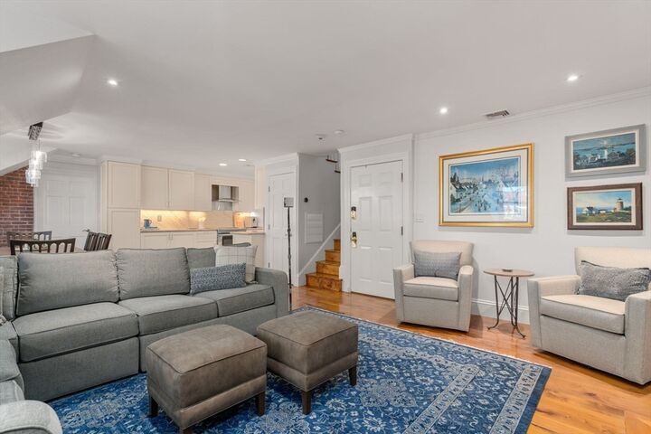 Property Photo: 40-42 Mount Vernon St 5A MA 02108