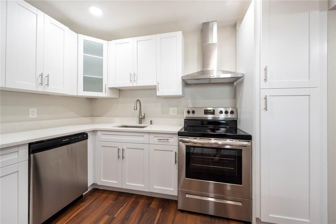 Property Photo: 6061 N Falls Circle Drive 414 FL 33319