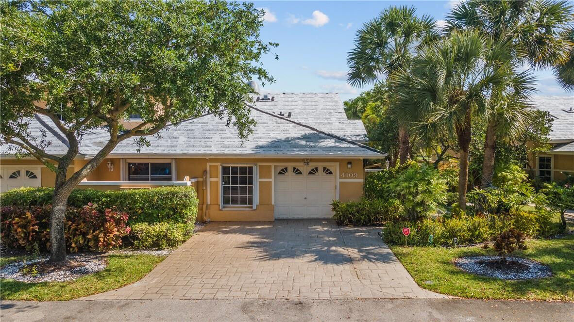 Property Photo:  4109 Carriage Drive L5  FL 33069 