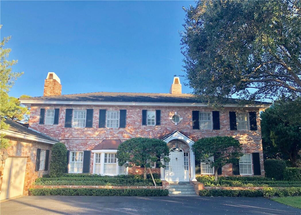 Property Photo:  4400 NE Ave  FL 33308 