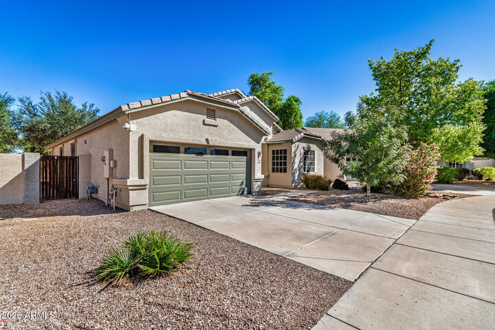Property Photo:  20988 E Via Del Rancho Road  AZ 85142 