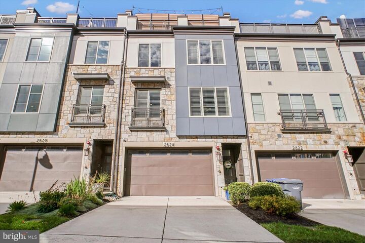 Property Photo: 2824 Red Star Lane VA 22303