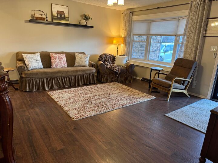 Property Photo:  221 N Main Street  OH 43140 