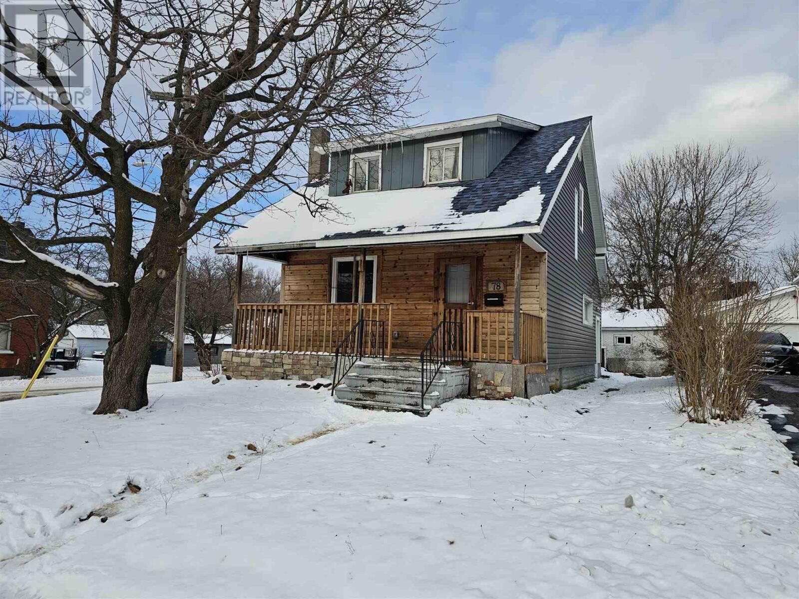 Property Photo:  78 Bloor St  ON P6C 1H5 