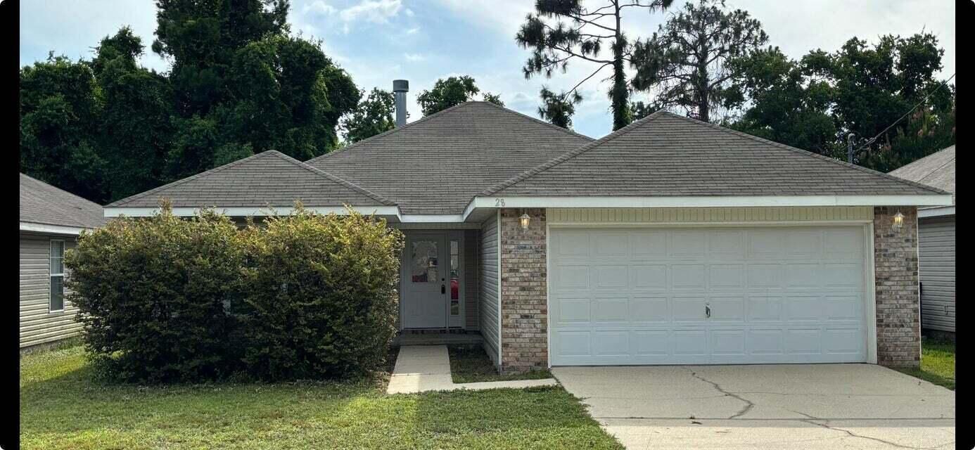 Property Photo: 28 Howard Street FL 32578