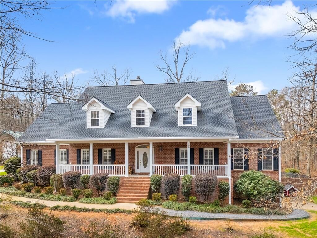 Property Photo:  414 Parker Branch Road  GA 30204 