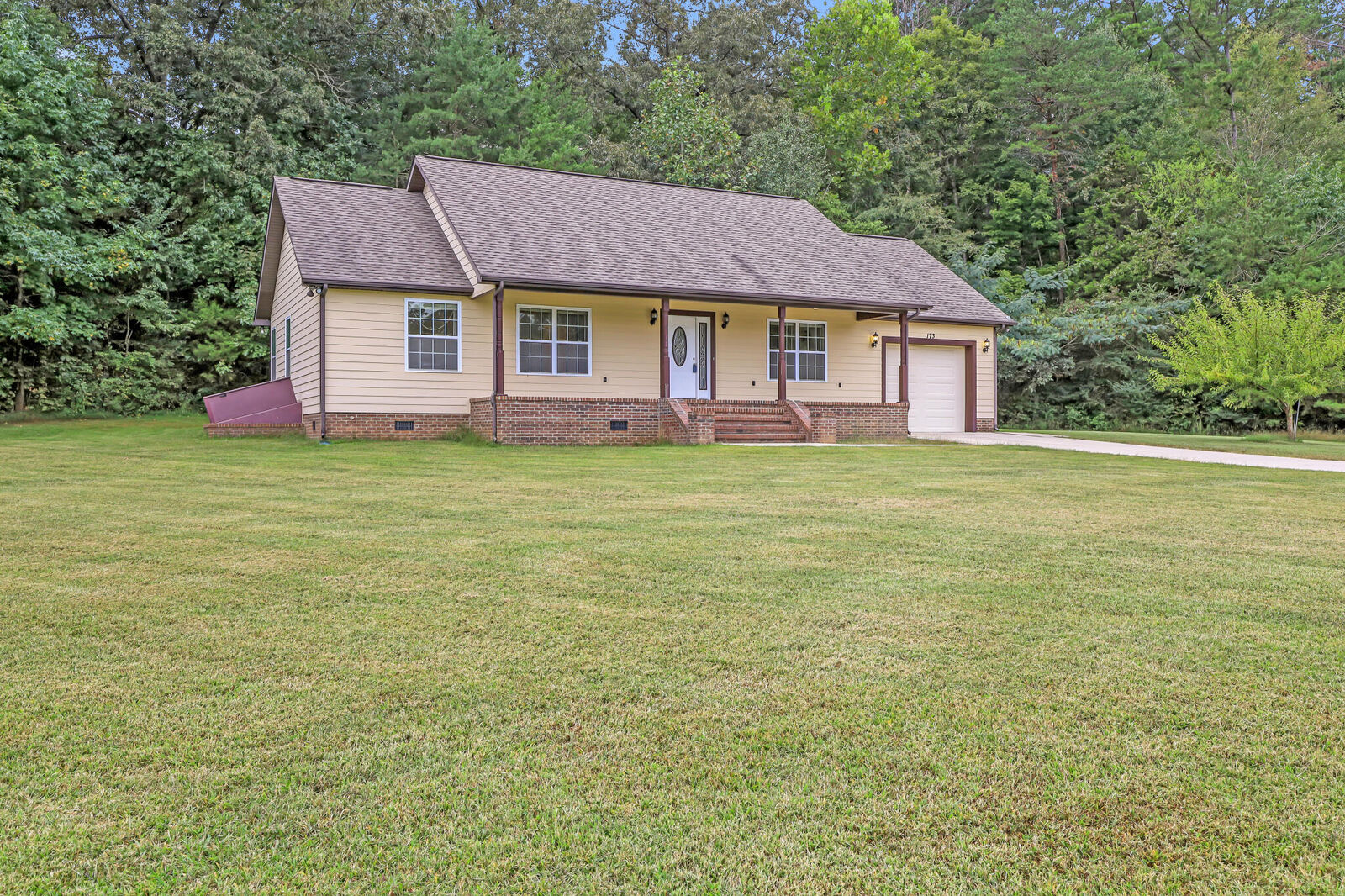 Property Photo:  173 Hidden Meadow Lane  TN 37327 