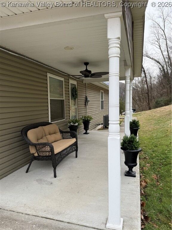 Property Photo:  109 Keenan Hill Street  WV 25039 