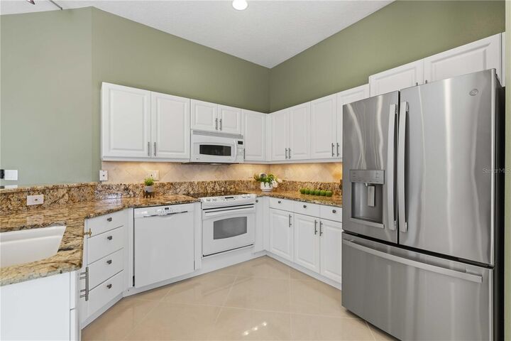 Property Photo:  6991 Superior Street Circle  FL 34243 