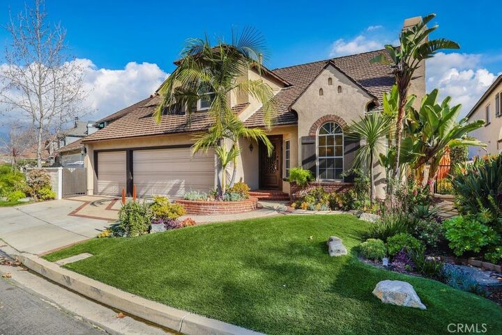 Property Photo:  24242 Fairway  CA 92679 