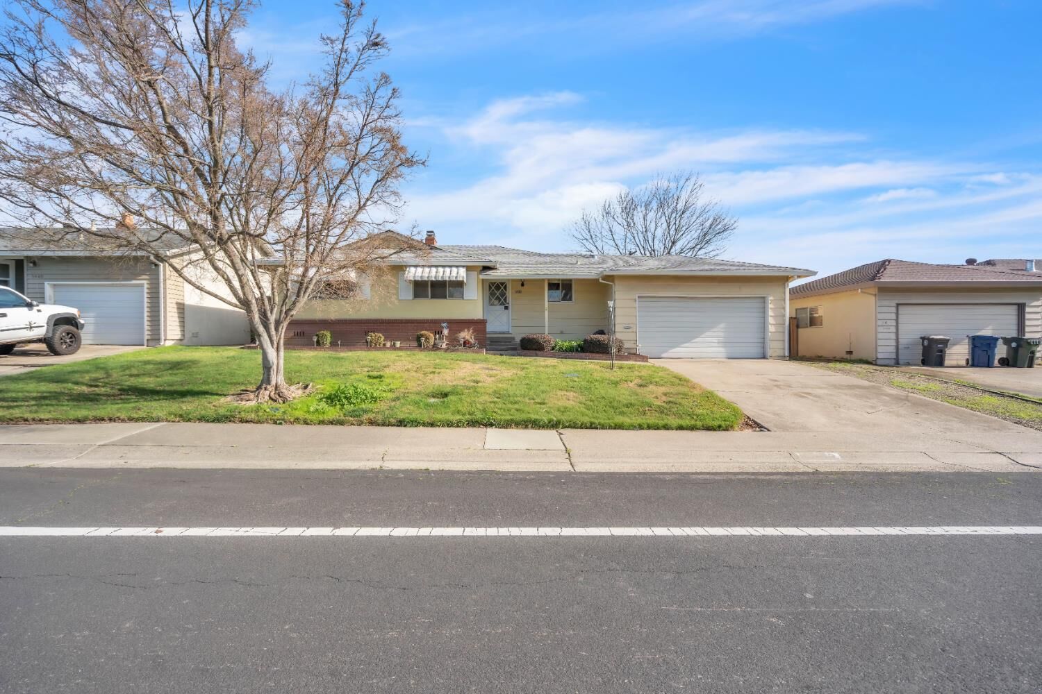 Property Photo:  5432 Fleetwood Drive  CA 95621 