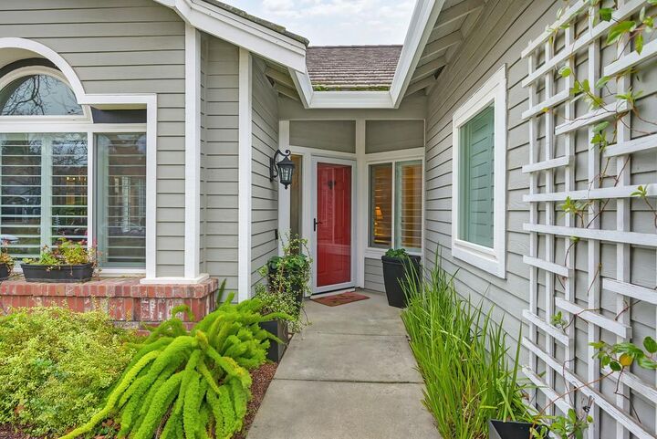 Property Photo: 222 Keller Circle CA 95630