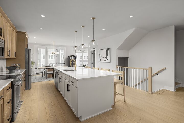 Property Photo:  820 42nd Ave N  TN 37209 