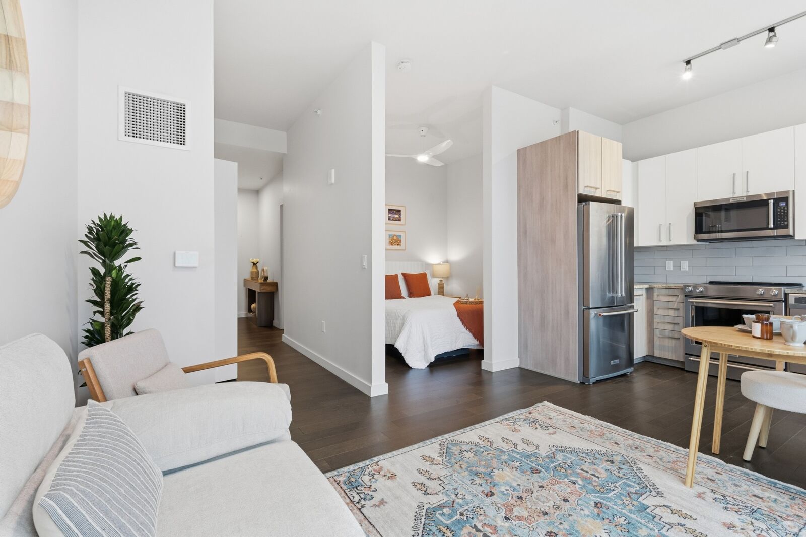 Property Photo:  515 Church St 3601  TN 37219 