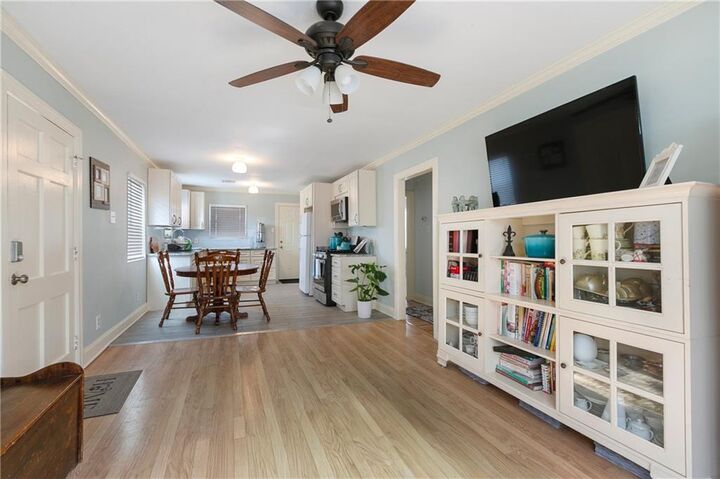Property Photo:  1008 Clay Street  LA 70062 