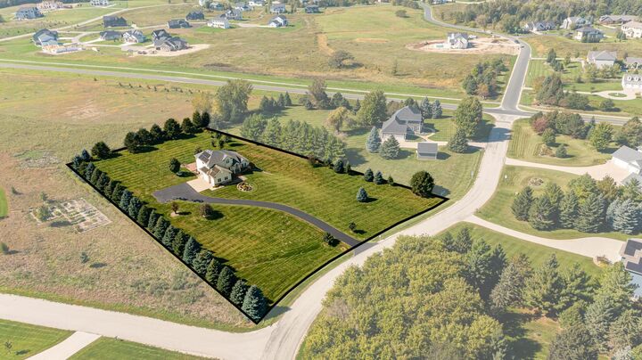 Property Photo: 2728 Headland Court SW MN 55902