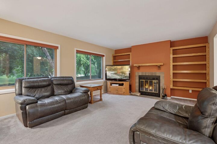 Property Photo:  1603 Raindrop Drive  MN 55121 