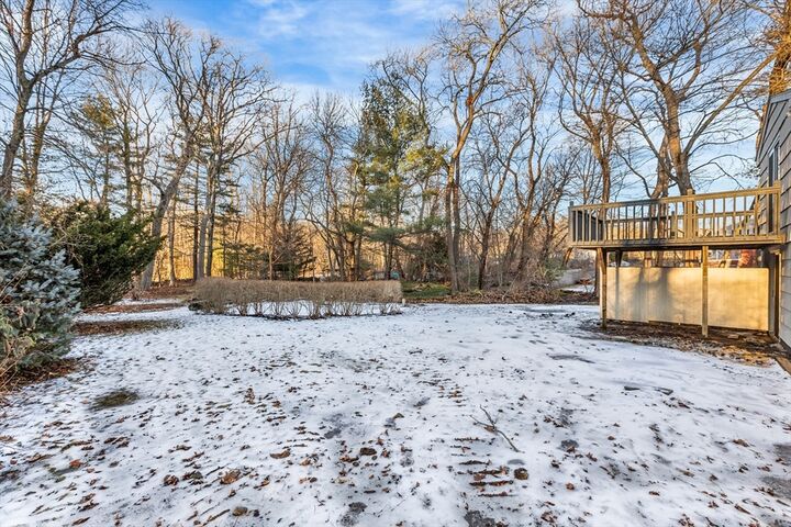 Property Photo:  7 Pinewood Rd  MA 01960 