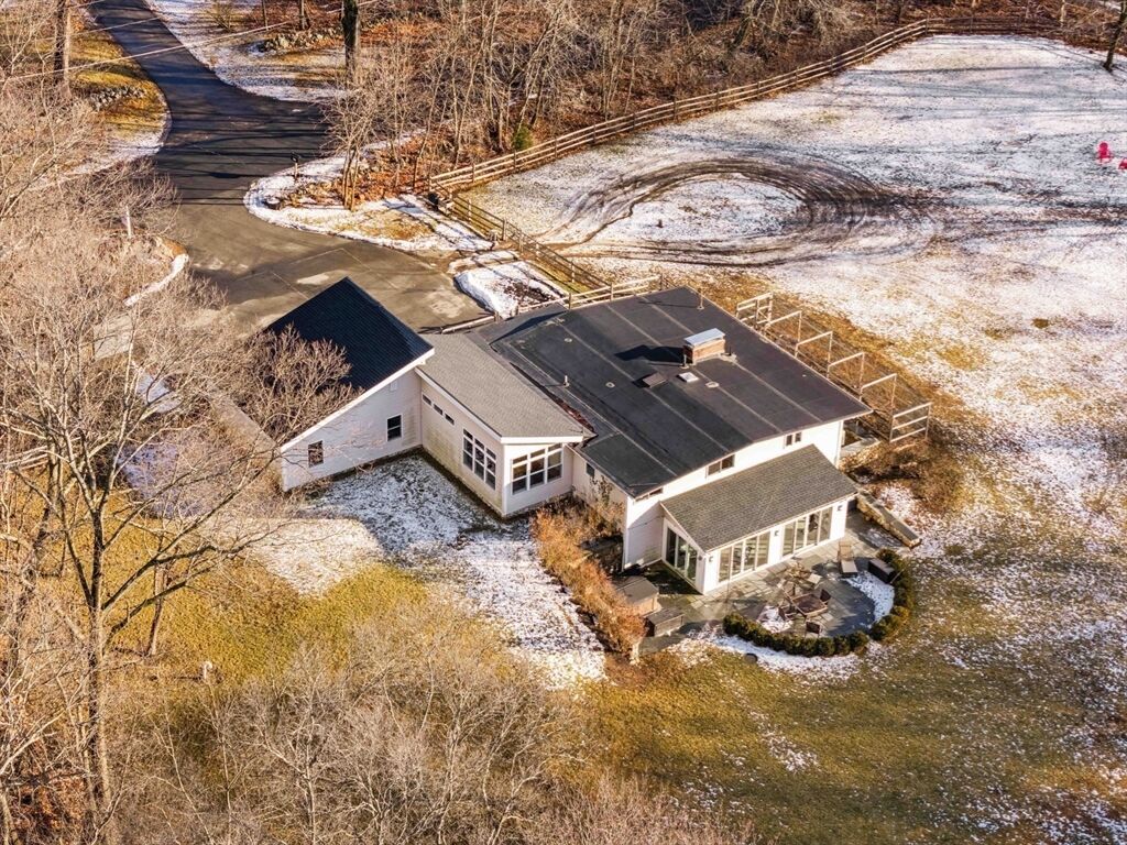 Property Photo:  207 Rowley Bridge Road  MA 01983 